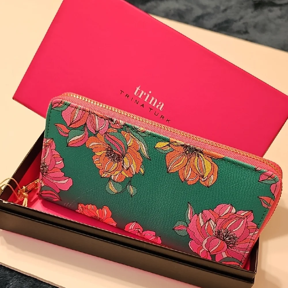 Trina Turk Floral Full Zip Around Wallet - Picture 7 of 9